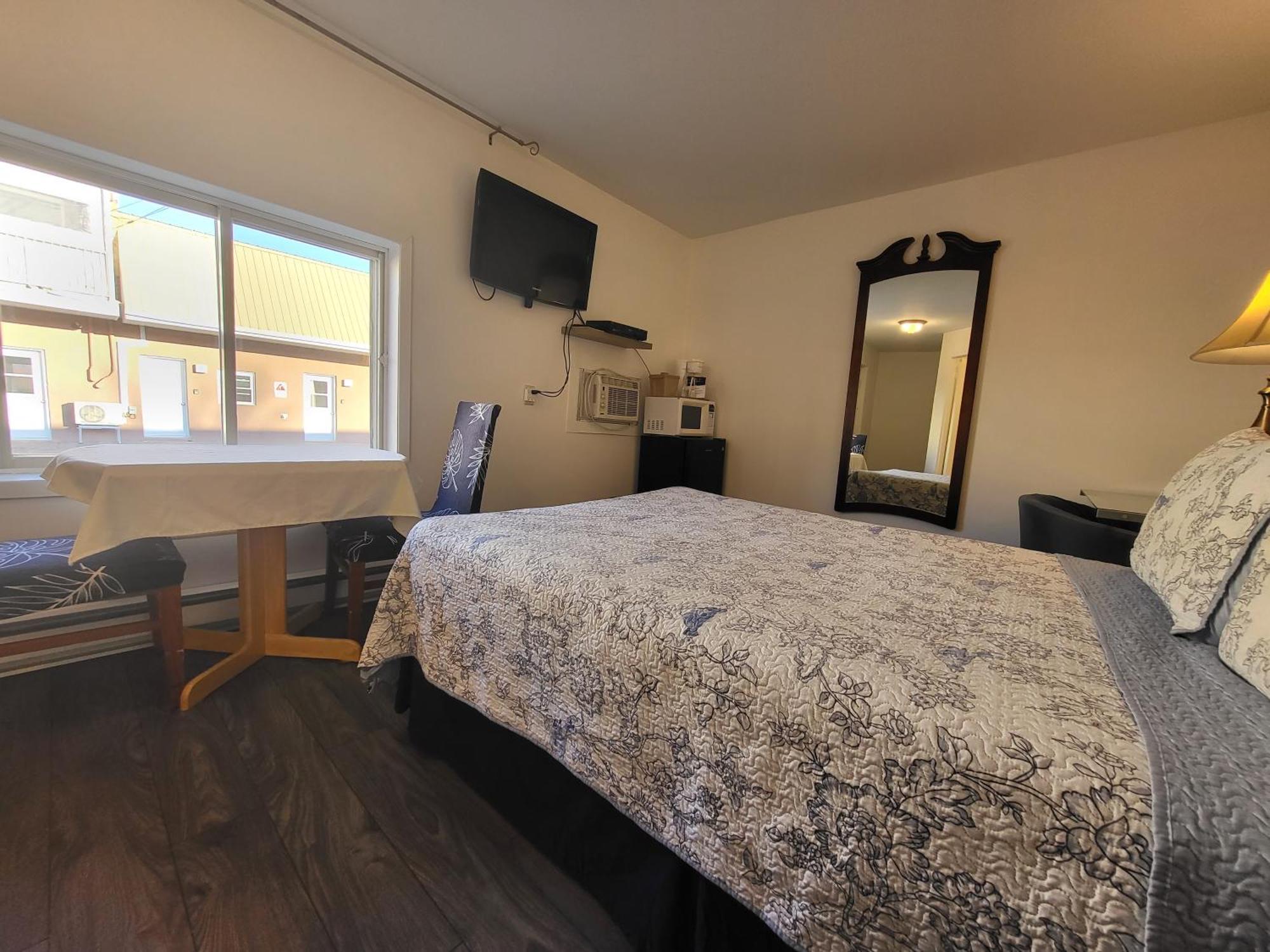 Motel Deblois Sainte-Anne-de-Beaupré Rum bild