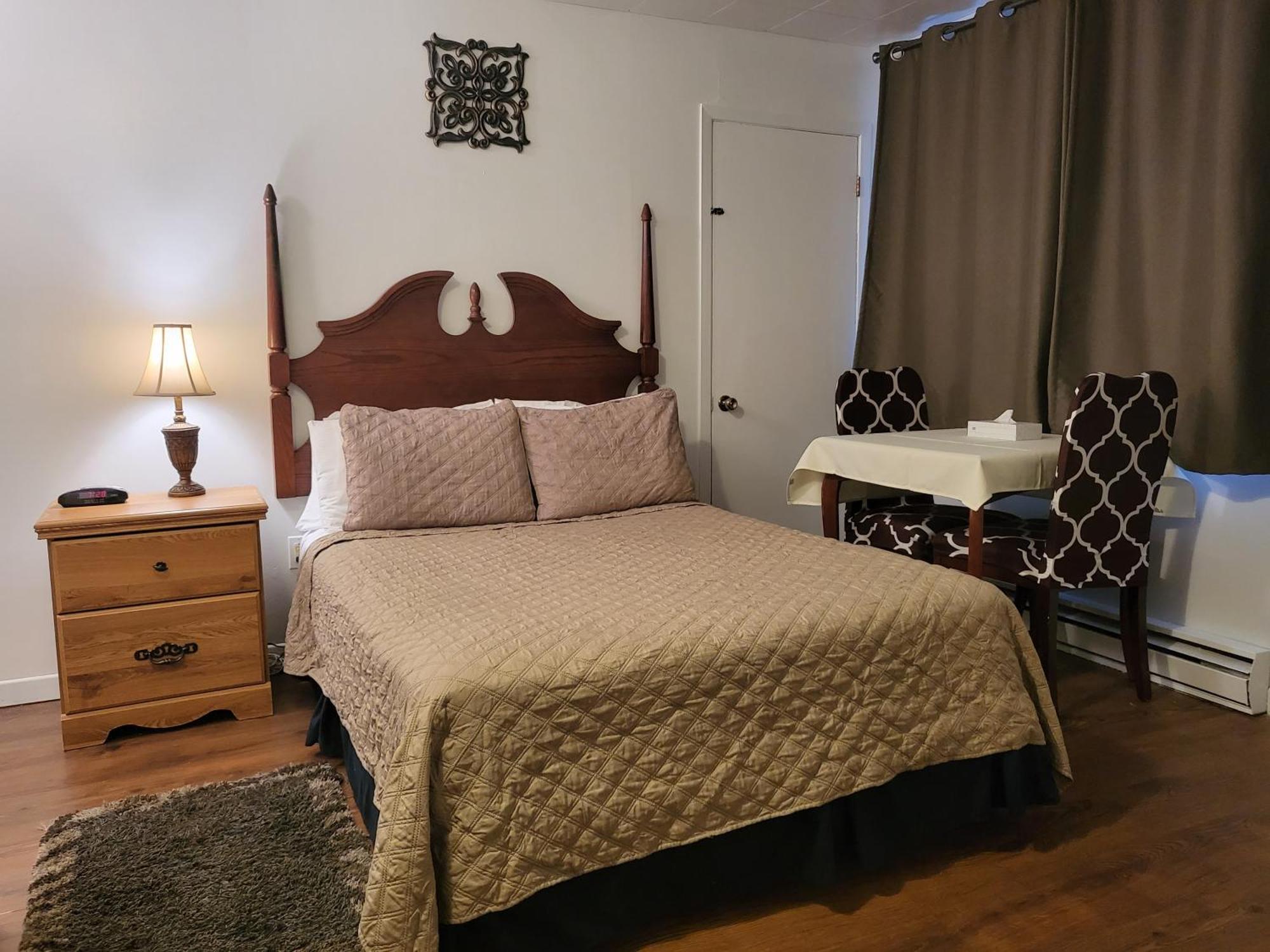 Motel Deblois Sainte-Anne-de-Beaupré Rum bild
